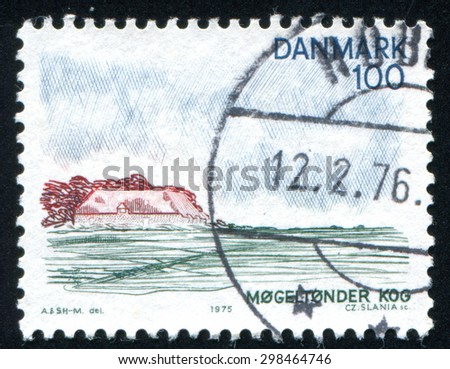 DENMARK - CIRCA 1975: stamp printed by Denmark, shows house, circa 1975