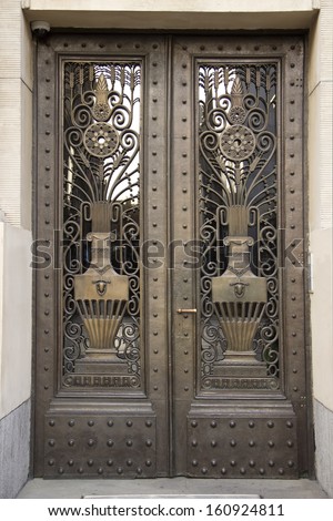 Bronze Art Deco door