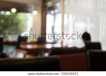 blurred background, cafe coffee shop with people de-focused