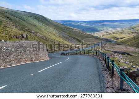 The road over Buttertub Pass in the Yorkshire Dales