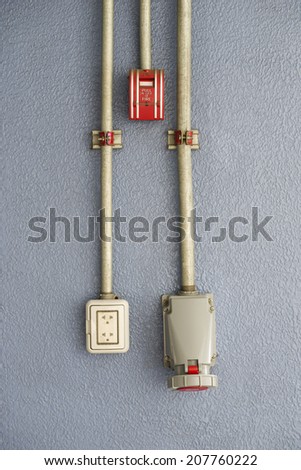 Fire alarm and electric plug