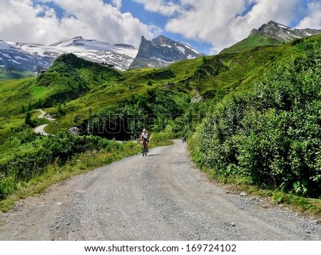 Austrian Alps-outlook on Tuxer Joch