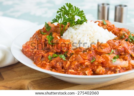 Gravy made with salmon, tomato sauce and onions, served with rice, a common meal in Hawaii