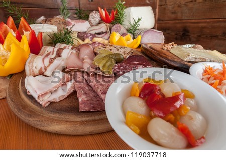 Chopping with typical italian cold cuts