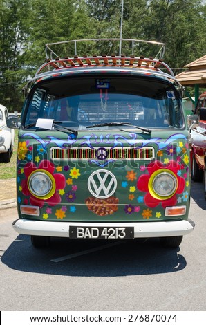 SONGKHLA, THAILAND - May 02 :Hippie Volkswagen Kombi Meeting in \
