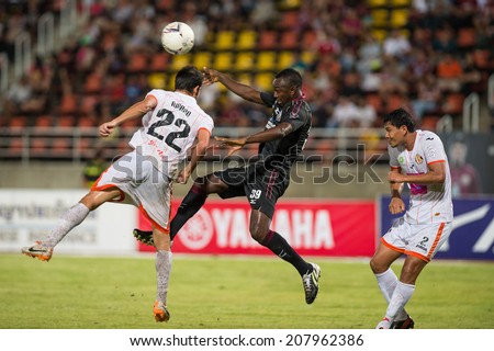 PATHUMTHANI THAILAND-Jul19:Dango Siaka(B)of Police Utd.fights for the ball during  the Thai Premier League between Police United and Sisaket FC at Thammasat Stadium on July19,2014,Thailand