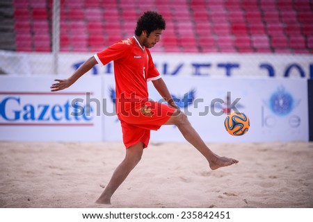 PHUKET THAI-NOV19:AL ARAIMI Mandhar Hilal Hamed of Oman runs with the ball during Beach Soccer match between Oman and Vietnam the 2014 Asian Beach Games at Saphan Hin on November19,2014 in Thailand
