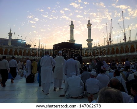MECCA, SAUDI ARABIA - MAC 24 : The sunset view and ongoing work of Mataf expansion at Haram Mosque March 24, 2012 in Makkah. The expansion scheduled to complete in 2 years.