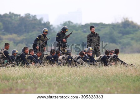 CHA-AM PECHABURI, THAILAND  OCTOBER 2014: Special force police practices to jump from helicopter October 2014 in Chaam-PECHBURI