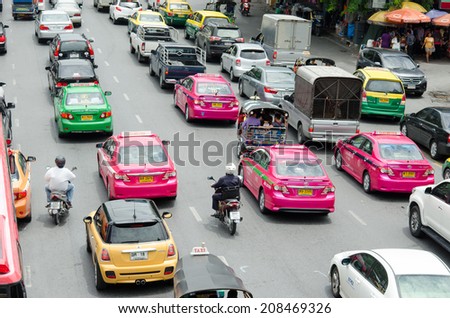 BANGKOK - AUGUST 1: Daily traffic jam in the afternoon on August 1, 2014 in Bangkok, Thailand.