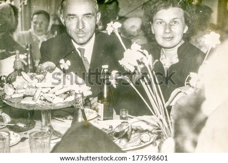 POLAND, CIRCA FORTIES - vintage photo of happy couple during a party