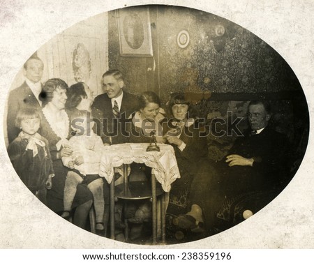 GERMANY, CIRCA 1930s- vintage photo of family in dining room