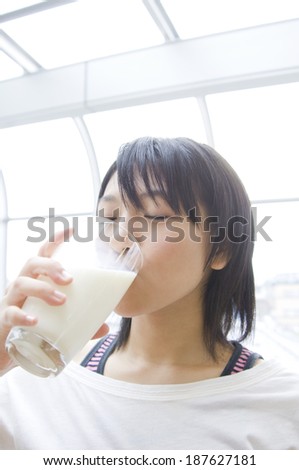 woman drinking milk