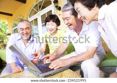 Elderly person using a PC