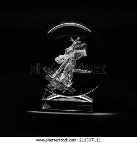 Ballet couple of dancers. Laser engraving inside the glass.