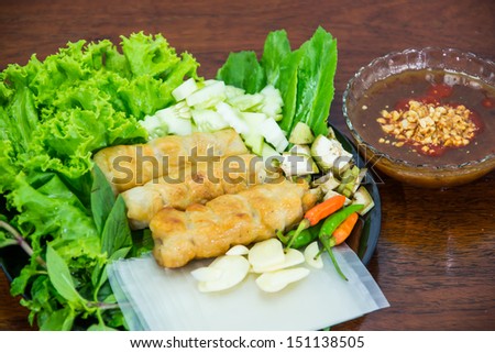 Vietnamese style shrimp with sweet-sour sauce
