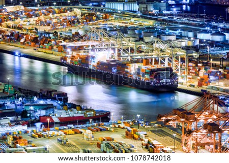 Aerial view of a cargo ship loaded in the Seattle harbor container terminal Zdjęcia stock © 
