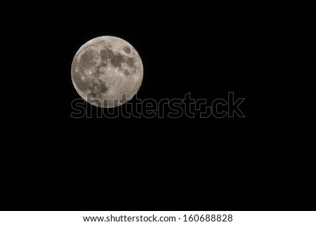 Full Moon in the Fall