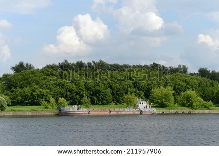 MOSCOW, RUSSIA - JUNE 10, 2013:  Moscow - the average river in central Russia, in Moscow, in the Smolensk region, left tributary of the Oka. Moscow - river  in  in  southern part of the capital
