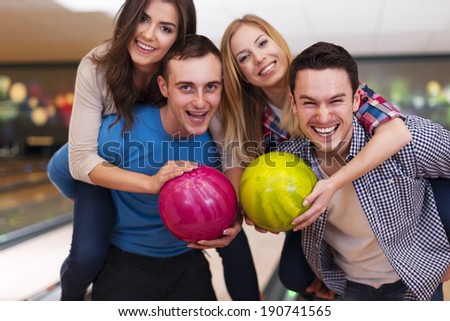 Double date at bowling alley