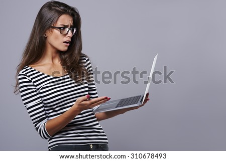 Woman having problem with her wireless Internet