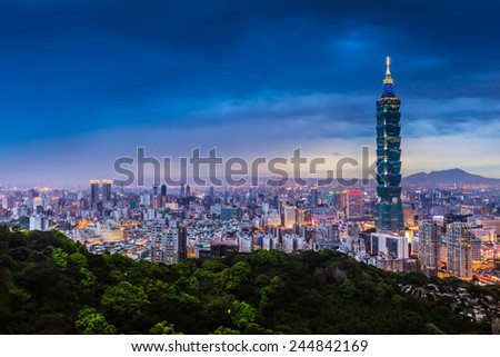 Blue hour night sky and illuminated city lighting of wide cityscape of Taipei, Taiwan/Taipei City View at Night