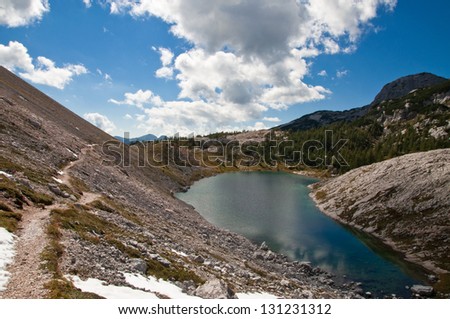 Alpine lake trail