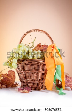 White grapes in knitted basket