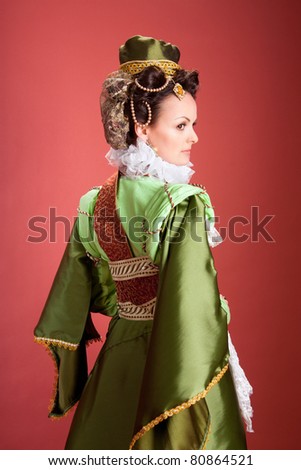 woman in 16th century style dress