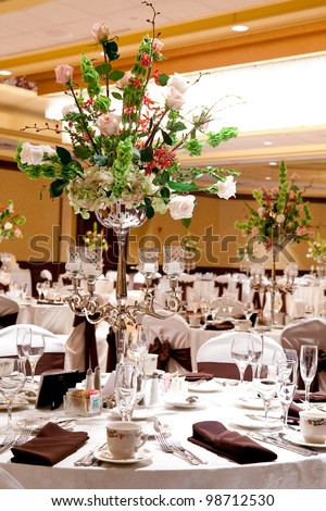 A banquet hall or other function facility set for fine dining