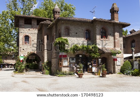 Souvenir Shop in Grazzano Visconti in the summer day on 19 May 2013. Italy.