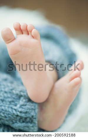 Small delicate little feet