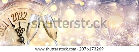 New Year 2022 - Celebration With Champagne And Clock - Abstract Defocused Lights