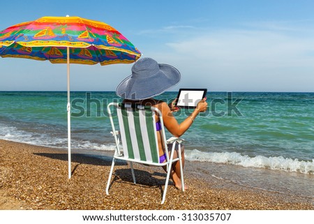 beach, umbrella, summer, woman, leisure, coast, laptop, phone, island, chair, vacation, relax, travel, beautiful, girl, white, background, sewaves, surf, vacation, tropical, sun