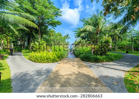 PATTAYA, THAILAND - MAY 24 : The park of Sea Sand Sun Hotel on May 24, 2015. The hotel consist of 60 boutique-style masterpiece Villas and Rooms, finest collection of Villa in the Pattaya.