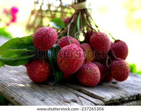 Litchi/Litchi fruit on wood table.