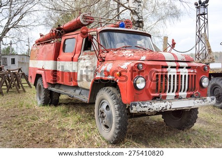 NIZNIY NOVGOROD, RUSSIA - 03 MAY 2015. Fire-engine retro Soviet car ZIL-130 (Lichacheva the Car Plant) in Nizny Novgorod in May 03, 2015.