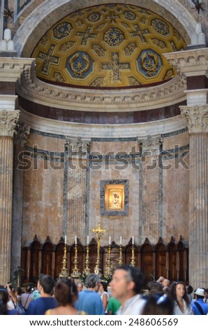 ROME - AUGUST 27, 2014: Details and the interior of the ancient Roman temple Pantheon, Rome, Italy
