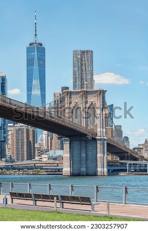 Similar – Foto Bild Skyline von New York City Manhattan in der Innenstadt