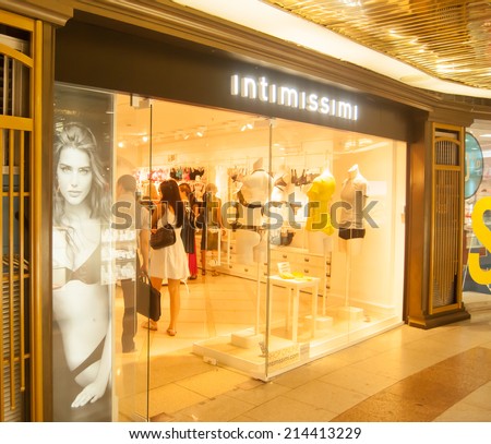 MOSCOW - AUGUST 11: Intimissimi shop in shopping center near Red Square, Moscow, Russia, 11 August, 2014. Intimissimi is an Italian clothing label started in 1996.