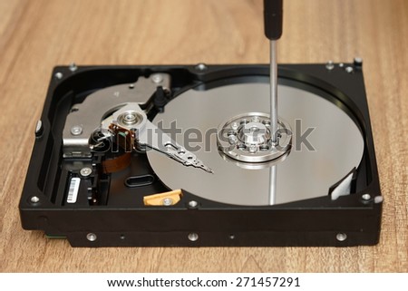 technician is saving data from bad disk