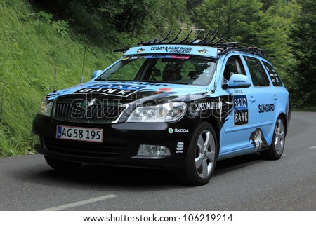 BEOST,FRANCE-JUL 15:Official car of the Saxo Bank Sunguard cycling team on the category H climbing route to mountain pass Abisque in the 13 stage of the \