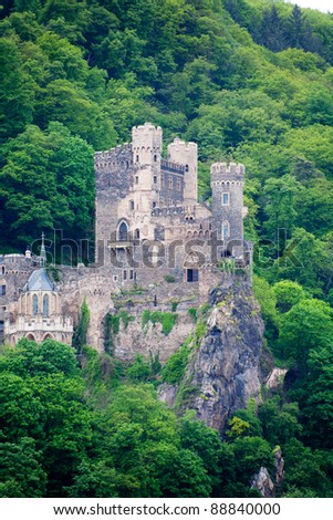 Medieval german castle turned to tourist\'s attraction site