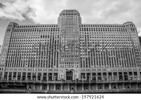 Merchandise Mart in Downtown Chicago, by the Chicago River between The Loop and the Magnificent Mile areas.