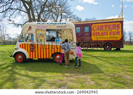 READING,ENGLAND-APRIL 11:The traditional fair in Berkshire,ENGLAND.Carters Steam Fair began in 1977 and runs to this day on April 11,2015.