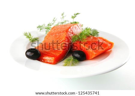 smoked salmon chunk with olives and fennel