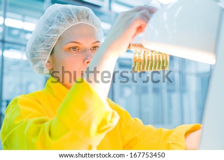 Female Scientific research In Laboratory, pharmaceutical factory