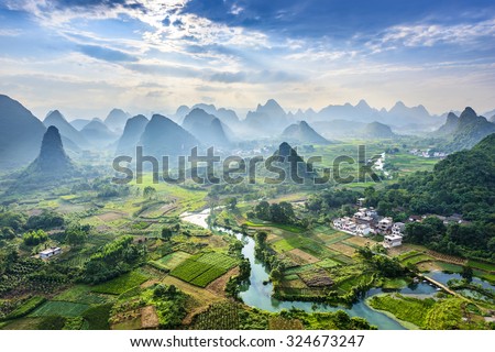 Landscape of Guilin, Li River and Karst mountains. Located near Yangshuo County, Guilin City, Guangxi Province, China.