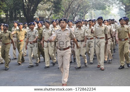 Mumbai, India - January 23, 2014 - Police parading near Marine Drive  during the rehearsal on 23 January 2014 for India\'s Republic Day to be held on 26 January 2014