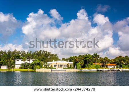 Houses along Collins Canal in Miami Beach, Florida.